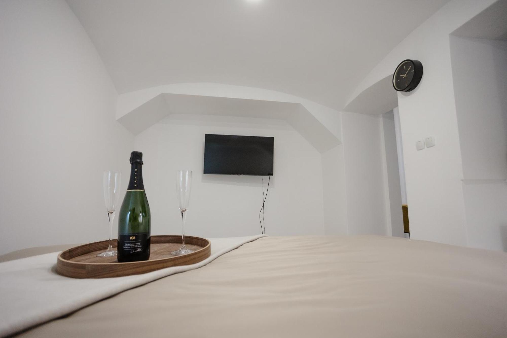 Amore Luxury Apartment Загреб Экстерьер фото